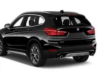 租赁 BMW X1 的正面视图，在贝尔格莱德, 塞尔维亚 ✓ 汽车编号 #7703。✓ Automatic 变速箱 ✓ 0 评论。