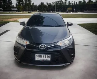 在 在泰国 租赁 Toyota Yaris Ativ 2020 汽车，特点包括 ✓ 使用 Petrol 燃料和  马力 ➤ 起价 550 THB 每天。