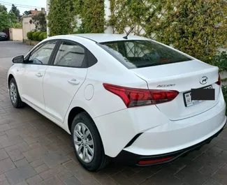 租车 Hyundai Accent #7906 Automatic 在 在巴库，配备 1.6L 发动机 ➤ 来自 卡姆兰 在阿塞拜疆。