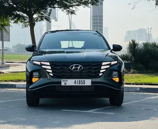 租赁 Hyundai Tucson 的正面视图，在迪拜, 阿联酋 ✓ 汽车编号 #8423。✓ Automatic 变速箱 ✓ 4 评论。