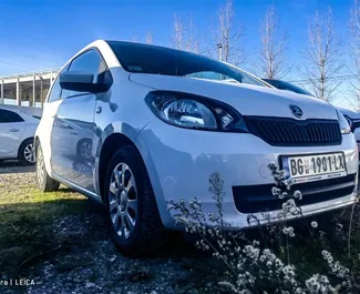 在 在塞尔维亚 租赁 Skoda Citigo 2018 汽车，特点包括 ✓ 使用 Petrol 燃料和 80 马力 ➤ 起价 30 EUR 每天。