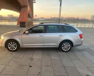 租车 Skoda Octavia Combi #8771 Automatic 在 在贝尔格莱德，配备 1.6L 发动机 ➤ 来自 伊万娜 在塞尔维亚。