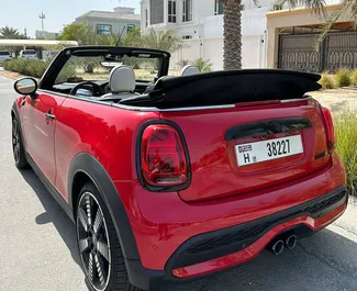 租车 Mini Cooper S Cabrio #8563 Automatic 在 在迪拜，配备 2.0L 发动机 ➤ 来自 安德里 阿联酋。