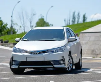 租车 Toyota Corolla Sedan #9068 Automatic 在 在埃里温，配备 1.6L 发动机 ➤ 来自 戴维 在亚美尼亚。