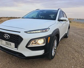 租赁 Hyundai Kona 的正面视图，在迪拜, 阿联酋 ✓ 汽车编号 #7098。✓ Automatic 变速箱 ✓ 0 评论。