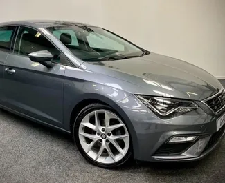 租赁 SEAT Leon 的正面视图，在贝尔格莱德, 塞尔维亚 ✓ 汽车编号 #7149。✓ Automatic 变速箱 ✓ 0 评论。