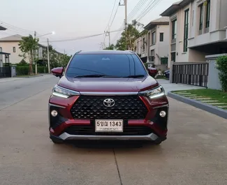 租车 Toyota Veloz #7042 Automatic 在 曼谷廊曼机场，配备 1.5L 发动机 ➤ 来自 卡萨姆 在泰国。