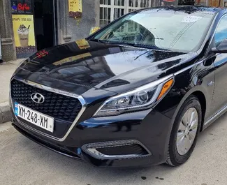 租赁 Hyundai Sonata 的正面视图，在第比利斯, 格鲁吉亚 ✓ 汽车编号 #9705。✓ Automatic 变速箱 ✓ 2 评论。