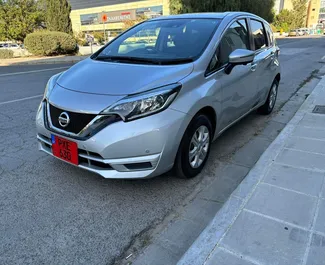 租赁 Nissan Note 的正面视图，在利马索尔, 塞浦路斯 ✓ 汽车编号 #9615。✓ Automatic 变速箱 ✓ 0 评论。