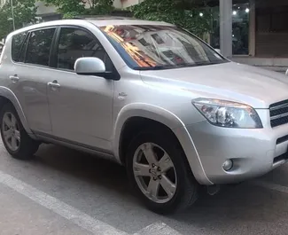 在 在阿尔巴尼亚 租赁 Toyota Rav4 2007 汽车，特点包括 ✓ 使用 Diesel 燃料和 150 马力 ➤ 起价 15 EUR 每天。