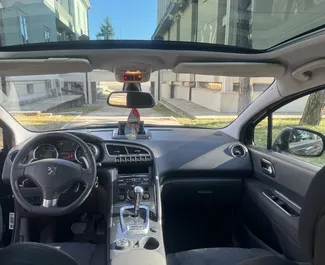 Peugeot 3008 2013 的 Diesel 1.6L 发动机，在 在布德瓦 出租。