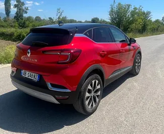 租车 Renault Captur #10074 Automatic 在 地拉那机场，配备 1.3L 发动机 ➤ 来自 马伦伦 在阿尔巴尼亚。