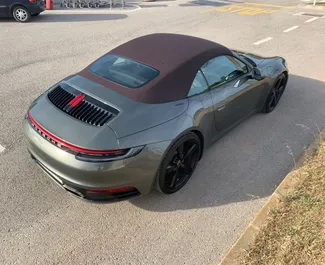 Porsche 911 Carrera Cabrio 租赁。在 在西班牙 出租的 高级, 豪华, 敞篷车 汽车 ✓ Deposit of 4000 EUR ✓ 提供 TPL 保险选项。