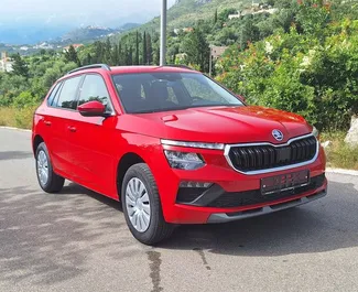 租赁 Skoda Kamiq 的正面视图，在布德瓦, 黑山共和国 ✓ 汽车编号 #10478。✓ Automatic 变速箱 ✓ 0 评论。