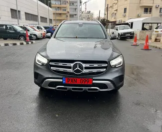 租车 Mercedes-Benz GLC-Class #10445 Automatic 在 在利马索尔，配备 2.0L 发动机 ➤ 来自 亚历山大 在塞浦路斯。