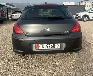 Peugeot 308 租赁。在 在阿尔巴尼亚 出租的 舒适性 汽车 ✓ Without Deposit ✓ 提供 TPL, CDW, FDW, Abroad, Young 保险选项。