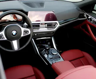 BMW 420i Cabrio 2023 的 Petrol 2.5L 发动机，在 在迪拜 出租。