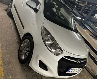 Hyundai i10 租赁。在 在塞尔维亚 出租的 经济 汽车 ✓ Deposit of 200 EUR ✓ 提供 CDW, Theft, Young 保险选项。