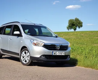 租赁 Dacia Lodgy 的正面视图，在伊斯坦布尔, 土耳其 ✓ 汽车编号 #3184。✓ Manual 变速箱 ✓ 0 评论。