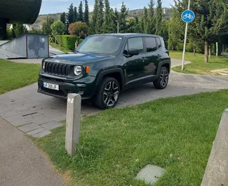 在 在格鲁吉亚 租赁 Jeep Renegade 2021 汽车，特点包括 ✓ 使用 Petrol 燃料和 180 马力 ➤ 起价 99 GEL 每天。