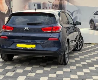 Hyundai i30 租赁。在 在阿尔巴尼亚 出租的 经济, 舒适性 汽车 ✓ Without Deposit ✓ 提供 TPL, Abroad 保险选项。