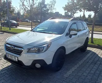 租赁 Subaru Outback 的正面视图，在第比利斯, 格鲁吉亚 ✓ 汽车编号 #10955。✓ Automatic 变速箱 ✓ 0 评论。