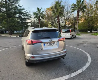 租车 Toyota Rav4 #11112 Automatic 在 在库塔伊西，配备 2.5L 发动机 ➤ 来自 阿什坎 在格鲁吉亚。