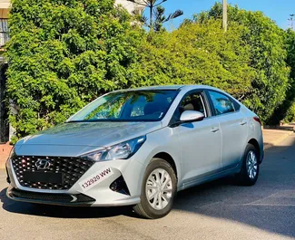 租赁 Hyundai Accent 的正面视图，在卡萨布兰卡, 摩洛哥 ✓ 汽车编号 #11105。✓ Automatic 变速箱 ✓ 0 评论。