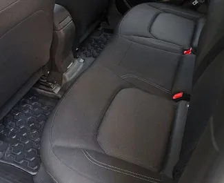 租赁 Jeep Renegade 的正面视图，在第比利斯, 格鲁吉亚 ✓ 汽车编号 #1307。✓ Automatic 变速箱 ✓ 12 评论。