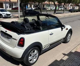 Mini Cooper Cabrio 租赁。在 在西班牙 出租的 舒适性, 高级, 敞篷车 汽车 ✓ Deposit of 500 EUR ✓ 提供 TPL, Theft, Abroad 保险选项。