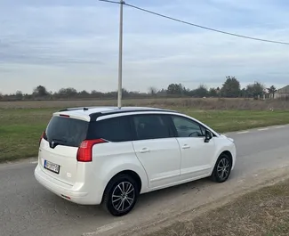 租车 Peugeot 5008 #11186 Automatic 在 在贝尔格莱德，配备 1.6L 发动机 ➤ 来自 伊万娜 在塞尔维亚。