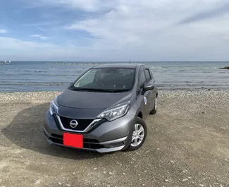 Nissan Note 2019 搭载 Front drive 系统，在拉纳卡 可用。