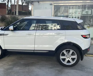 租车 Land Rover Range Rover Evoque #11213 Automatic 在 在巴塞罗那，配备 2.2L 发动机 ➤ 来自 谢尔盖 在西班牙。