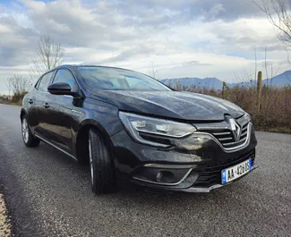 租赁 Renault Megane 的正面视图，地拉那机场, 阿尔巴尼亚 ✓ 汽车编号 #11590。✓ Automatic 变速箱 ✓ 0 评论。