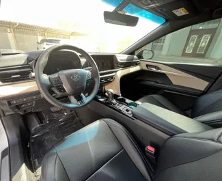 租赁 Toyota Fortuner 的正面视图，在迪拜, 阿联酋 ✓ 汽车编号 #11630。✓ Automatic 变速箱 ✓ 0 评论。