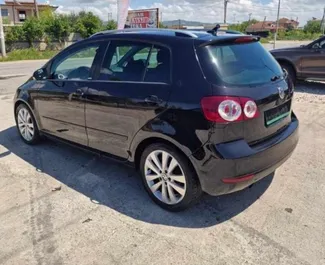 租车 Volkswagen Golf 6 #11750 Automatic 在 地拉那机场，配备 1.6L 发动机 ➤ 来自 罗密欧 在阿尔巴尼亚。