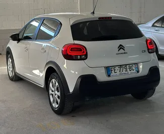 Citroen C3 租赁。在 在黑山 出租的 经济, 舒适性, 交叉 汽车 ✓ Deposit of 100 EUR ✓ 提供 TPL, SCDW, Abroad 保险选项。