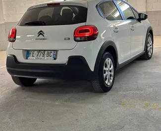 在 在黑山 租赁 Citroen C3 2019 汽车，特点包括 ✓ 使用 Diesel 燃料和 101 马力 ➤ 起价 16 EUR 每天。