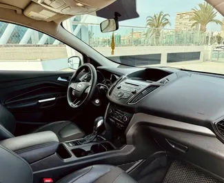 Ford Escape 租赁。在 在西班牙 出租的 舒适性, SUV, 交叉 汽车 ✓ Deposit of 300 EUR ✓ 提供 TPL 保险选项。