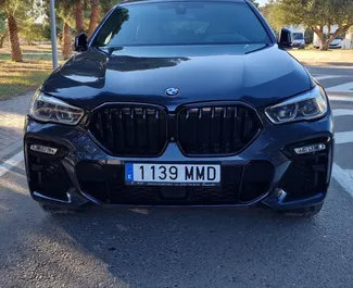 租赁 BMW X6 的正面视图，在阿利坎特, 西班牙 ✓ 汽车编号 #11744。✓ Automatic 变速箱 ✓ 0 评论。