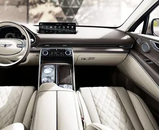 Genesis G80 2022 在 在阿利坎特 可租赁，具有 200 km/day 里程限制。