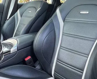 Mercedes-Benz GLC300 租赁。在 在西班牙 出租的 舒适性, 高级, 交叉 汽车 ✓ Deposit of 3000 EUR ✓ 提供 TPL 保险选项。