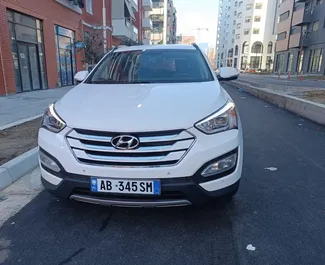 租车 Hyundai Santa Fe #11870 Automatic 在 在地拉那，配备 2.2L 发动机 ➤ 来自 阿图尔 在阿尔巴尼亚。