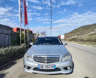 租车 Mercedes-Benz C220 d #11868 Automatic 在 在地拉那，配备 2.0L 发动机 ➤ 来自 阿图尔 在阿尔巴尼亚。