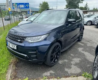 租赁 Land Rover Discovery 的正面视图，在维也纳, 奥地利 ✓ 汽车编号 #11983。✓ Automatic 变速箱 ✓ 0 评论。