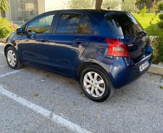 租车 Toyota Yaris #11941 Manual 在 地拉那机场，配备 1.4L 发动机 ➤ 来自 罗密欧 在阿尔巴尼亚。