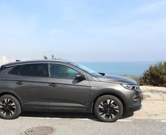 租车 Opel Grandland X #11725 Automatic 在 在阿利坎特，配备 1.6L 发动机 ➤ 来自 叶夫赫尼娅 在西班牙。