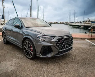 租赁 Audi RS3 的正面视图，在阿利坎特, 西班牙 ✓ 汽车编号 #12483。✓ Automatic 变速箱 ✓ 0 评论。