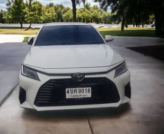租车 Toyota Yaris Ativ #13077 Automatic 在 在曼谷，配备 1.2L 发动机 ➤ 来自 乔伊 在泰国。