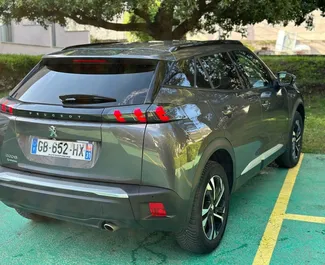 Peugeot 2008 2022 的 Diesel 1.5L 发动机，在 在 Rafailovici 出租。